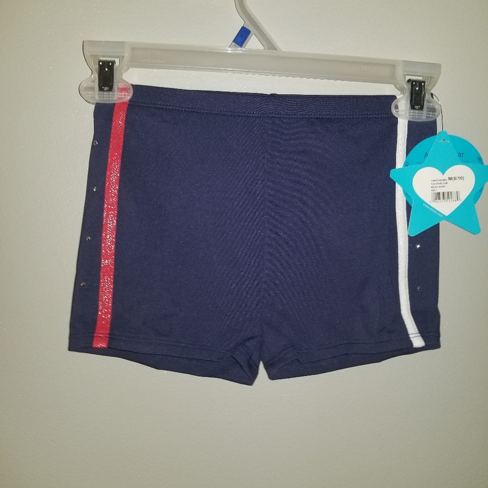 Active Girls shorts size 8/10